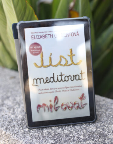 Jíst, meditovat, milovat - Elizabeth Gilbert - recenze
