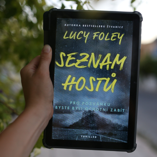 Seznam hostů – Lucy Foley – recenze