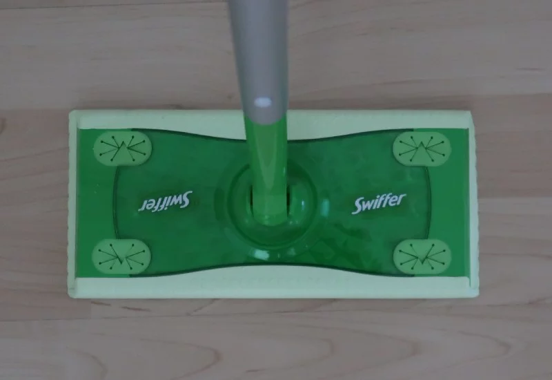 Swiffer mop detail 4