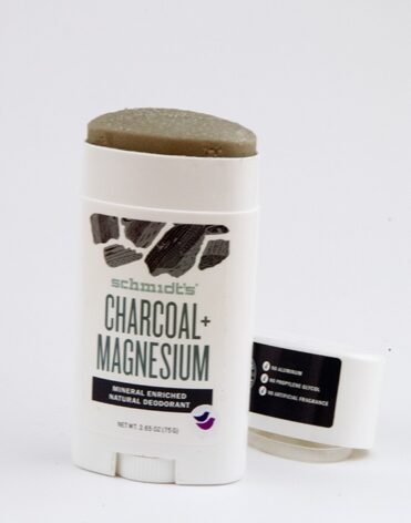 Přírodní tuhý deodorant Schmidt´s Charcoal + Magnesium – recenze, zkušenosti